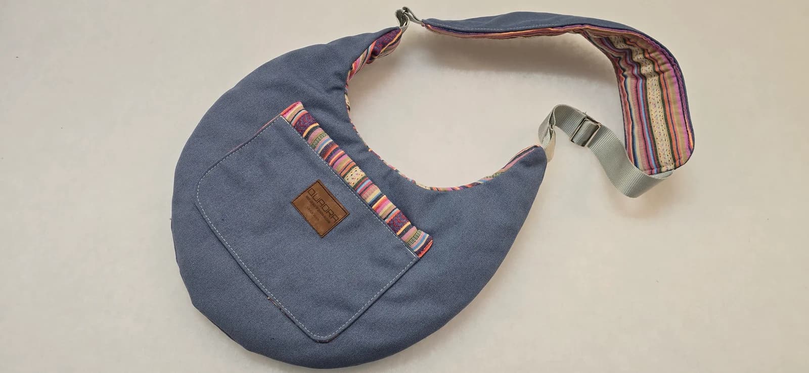 Sac lune, petites races, coton bleu + motif latino