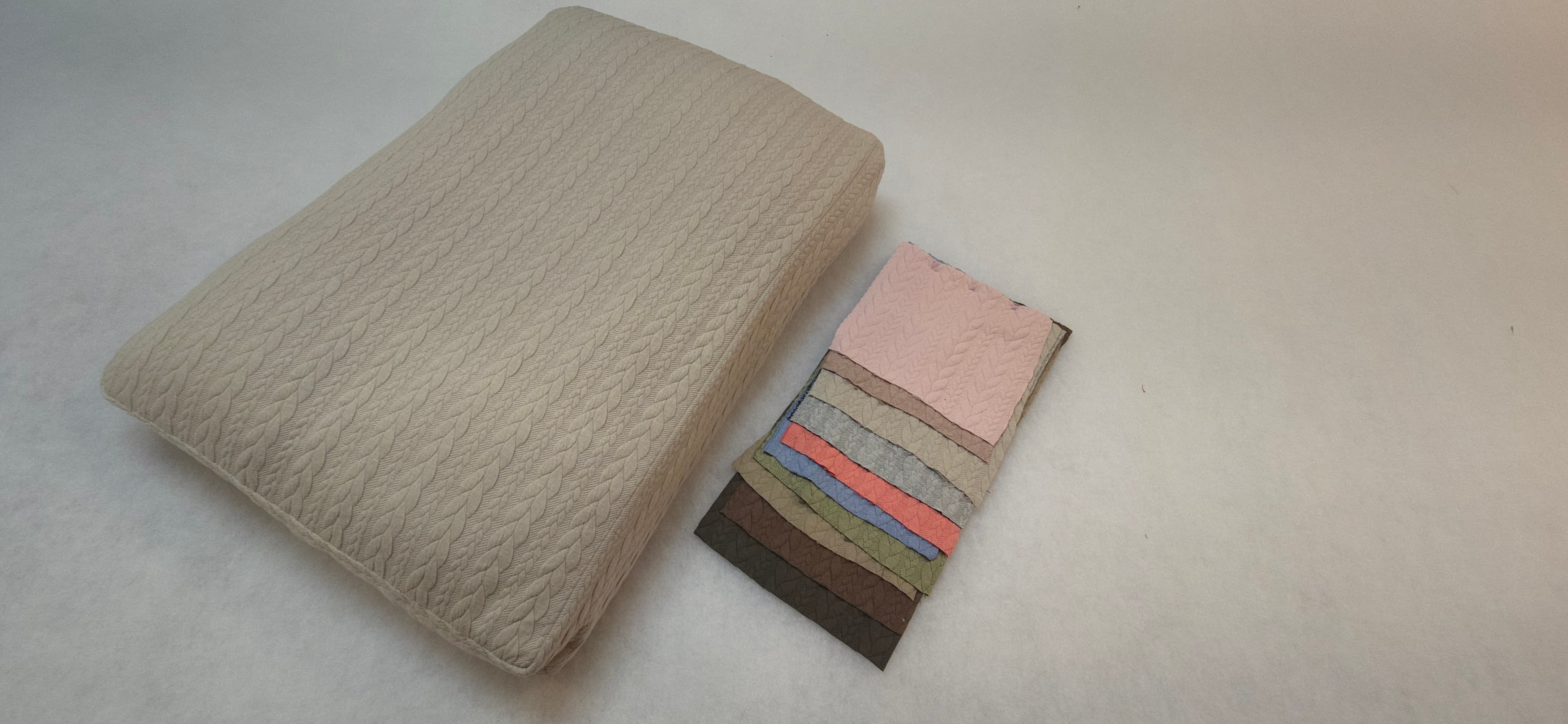 Matelas Déhoussable tissu doux à relief beige